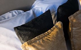 Scene Suites Apartments